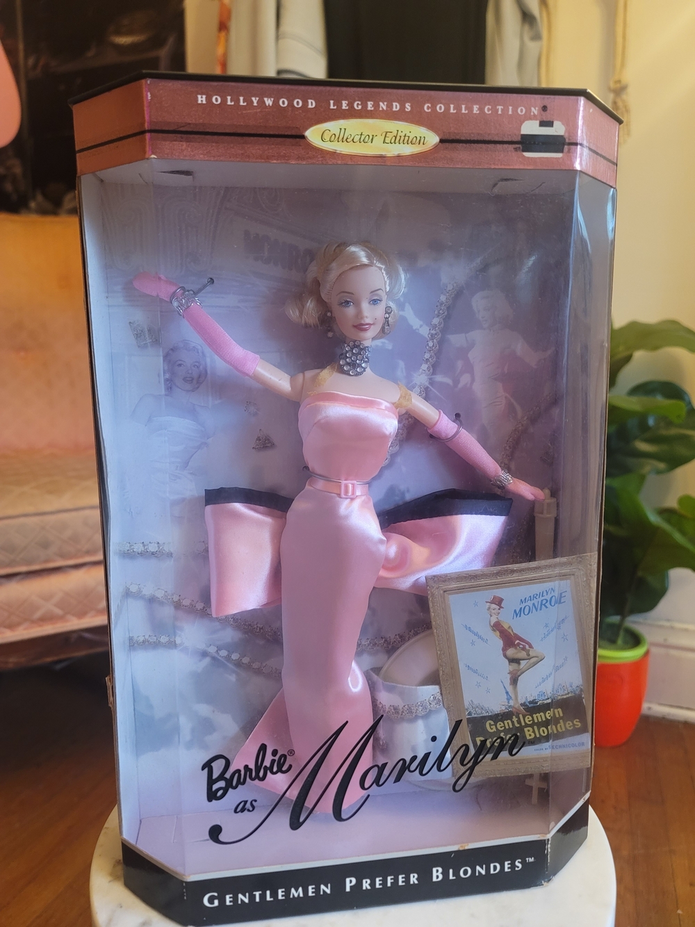 1997 COLLECTORS EDITION "Gentleman Prefer Blondes" Barbie As Marilyn